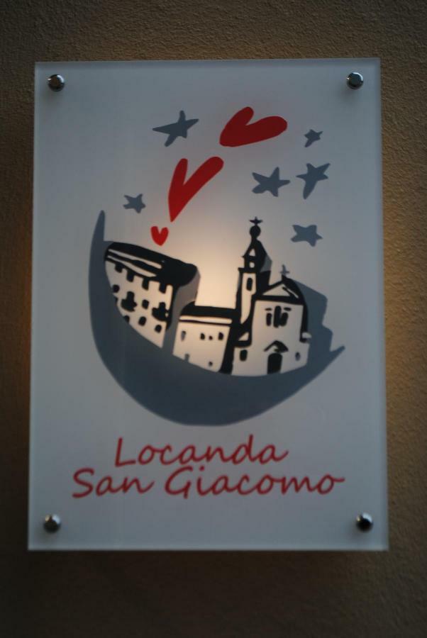 Hotel Locanda San Giacomo Agliano Terme Exterior photo