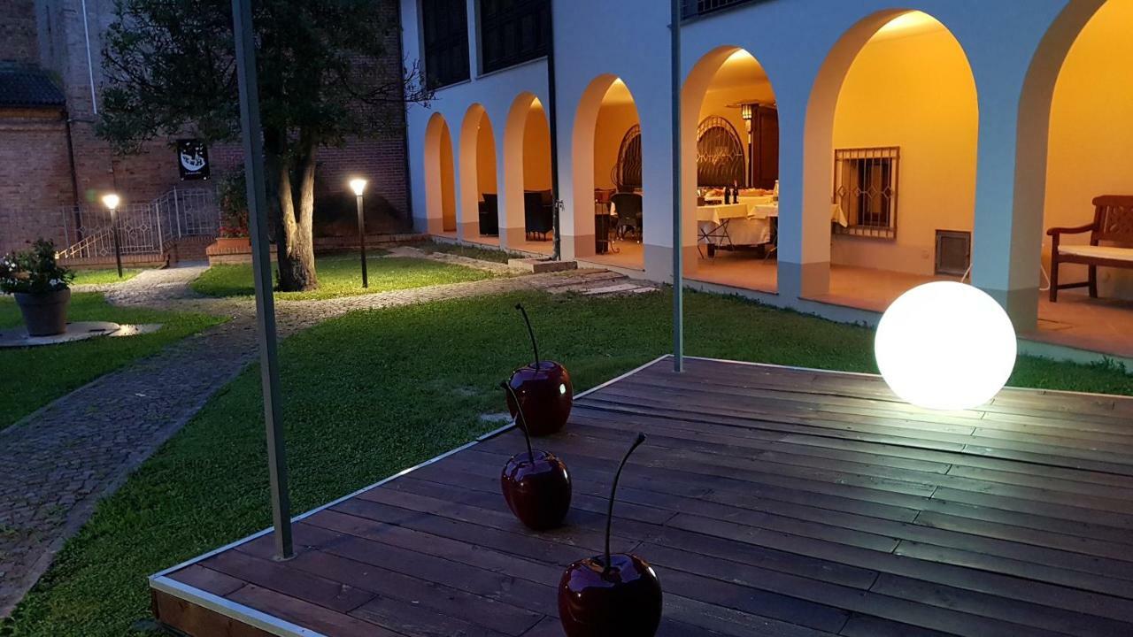 Hotel Locanda San Giacomo Agliano Terme Exterior photo
